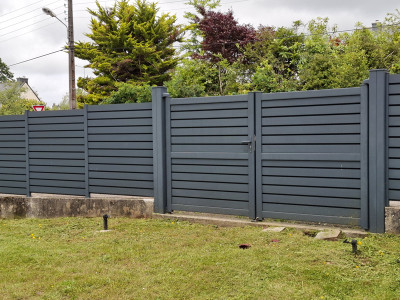 Portail en aluminium - ChÃ¢teaulin